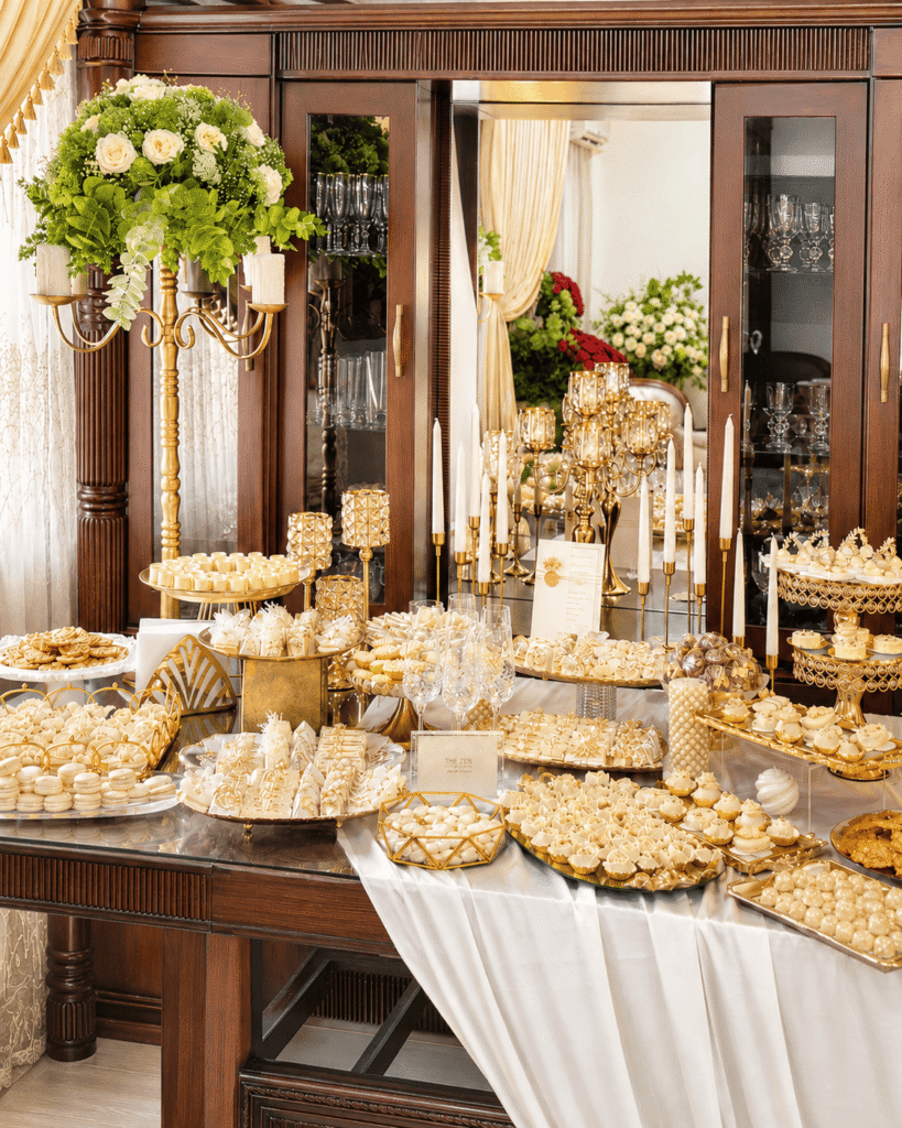 A Table Dressed to Dazzle